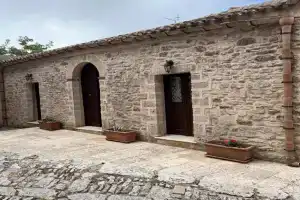 da Ninetta Apartments, Erice