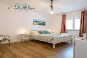 Casa Maya, Bari