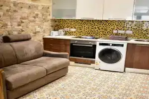 City centre Pied-à-Terre near food market and walking distance to bus terminus Apartments, Valetta