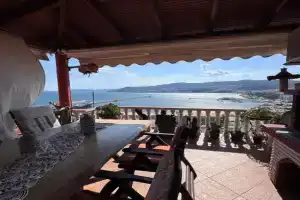 Saguaro’s home Guest house, Kavala