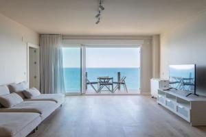 Malibu by Time Apartments, Cadiz