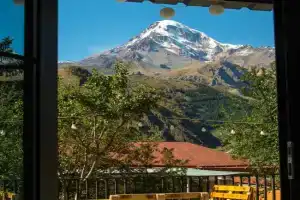 Planet Hotel, Kazbegi