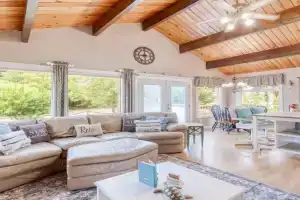 The Retreat - Meredith Lodging Guest house, Seaside