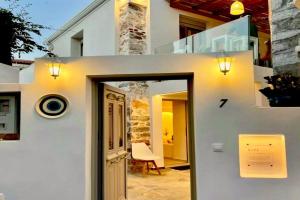 Kefi House Skiathos, Skiathos Town