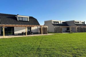 Holiday Home on Texel with Stunning Views, De Cocksdorp