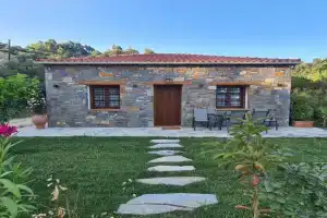 JIRONI VILLA, Nikiti