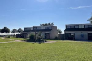 Holiday home Vakantiepark 't Eibernest Texel, De Cocksdorp