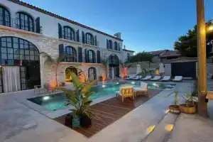 Rhea Alaçatı Boutique Hotel, Alacati
