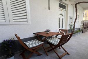 Story Apartments, Baska Voda