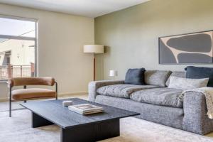San Jose 1br w wd gym pool nr Caltrain SFO-1120 Apartments, San Jose