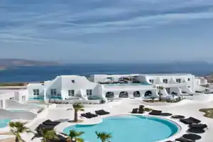Million Stars Hotel, Kalafatis