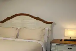 Hidden Ruby-Apartment with Kitchen and Laundry, Lakeland