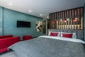 Apartamenti MYFREEDOM v ZhK DOCK32, Kiev