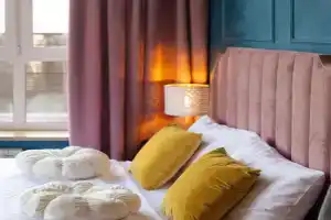 Apartamenti MYFREEDOM poruch z Blockbuster Mall!, Kiev