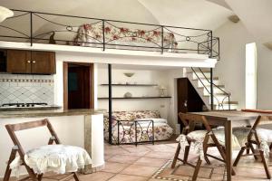 Holidaycasa Lavinia - Luxury Suite, Sperlonga