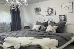 Luxus Apartment am Fremersberg - zentral - mit Sauna & Badewanne, Baden-Baden