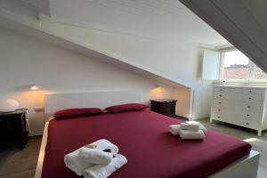 Suite The Roof - Host by Traveller's Nest Apartments, Torino
