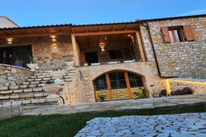 Villa 369, Dhermi