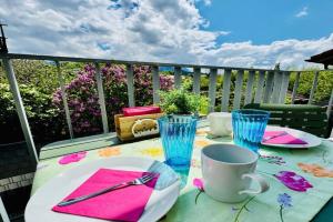 Berg Fux Fewo 2 Schlafzimmer, Balkon, Parkplatz, 1-2 Hunde Apartments, Sonthofen