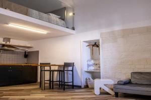 Casa Laura, Monopoli