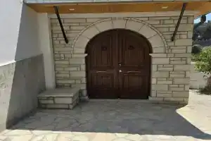 Hazmurat Hotel, Gjirokaster