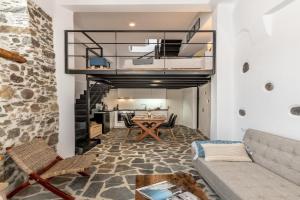 The Loft with view of the Castle Guest house, Naxos Chora