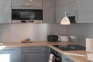 #1 Ferienwohnung Hochparterre Apartments, Friedrichshafen