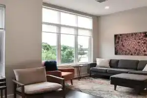 5 Bauhaus Townhome Guest house, Asheville