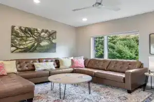 Marvelous South Slope Townhome With Rooftop Terrace Unit 92 Guest house, Asheville
