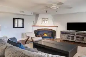 8 Village Lane 200, Asheville