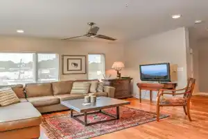 Luxe Townhouse with Garage and Terrace, Asheville