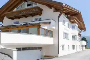 Haus Aventurin Guest house, Fiss
