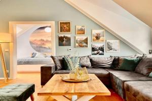 HOMELIKESTAY: Ferienwohnungen - - WLAN - Bestlage - liebevolle Einrichtung Apartments, Wernigerode