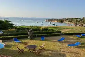 BEACH HOUSE SEAFRONT VILLA LATOURA, Ormos Panagias