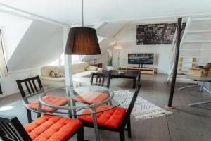 NEW人Vintage Loft Prime Maisonette人8min zum S-Hbf Apartments, Ludwigsburg