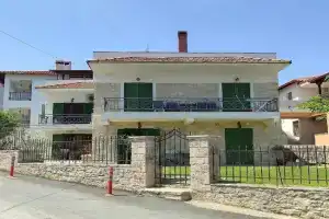 Elite Suites, Afitos
