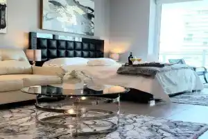 Amazing Studio Located in Upscale-Prime Location. Walking Distance to Restaurant, Miami