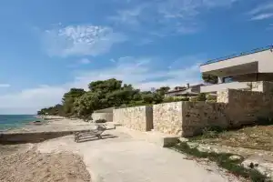 Villa Pinea, Kozino