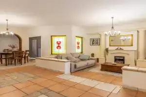 Maisonette filled with Maltese charm in the south of Malta Guest house, Marsaskala