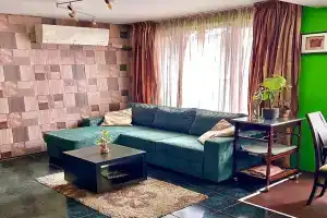 The Green Apartment 2BR - free parking, Sofia