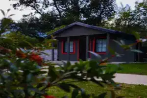 Brotseulebi Hotel, Ambrolauri