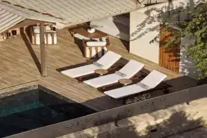 Ilision Aqua - Exclusive Private Pool Suites, Argasi