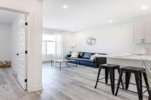 Le Mile End by M11 - Neat & Spacious 1BDR Unit Apartments, Laval