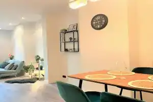 Royal South - Apartment with Parkview, Antwerp