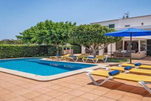 Villa Flores Blanes, Ciutadella