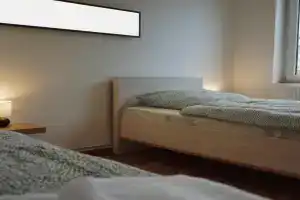 BHV - 5 bedroom - 2 Bathroom - kitchen - central, Bremerhaven