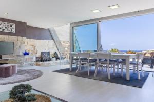 Valletta Bastions Seafront House, Sliema