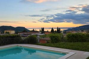 Garda moon flats Guest house, Costermano