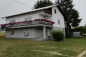 Guest House Laura, Korenica