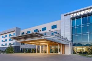 Cambria Hotel University Riverfront, Waco